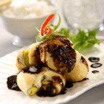 Telur Penyet Saus Petis