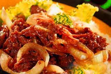 Daging Masak Bawang Bombay