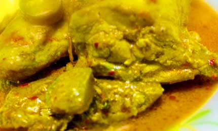 Opor Ayam Khas Ramadhan