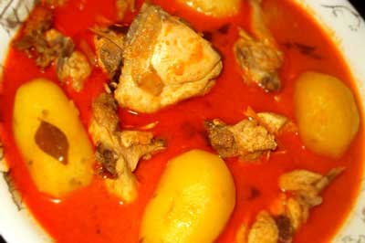 Ayam Kentang Gulai Merah