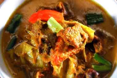 Kambing Kuah Tonseng