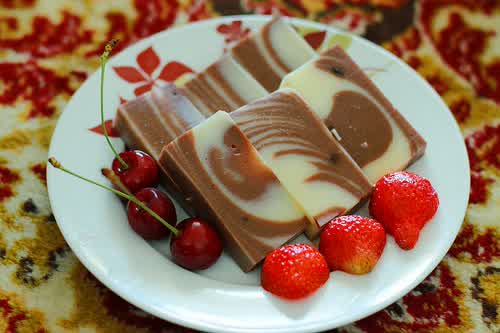 Puding Zebra Lapis Mocca Lembut