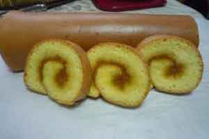 Bolu Gulung Kukus