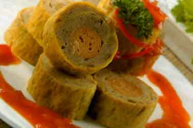 Rolade Ayam Sosis
